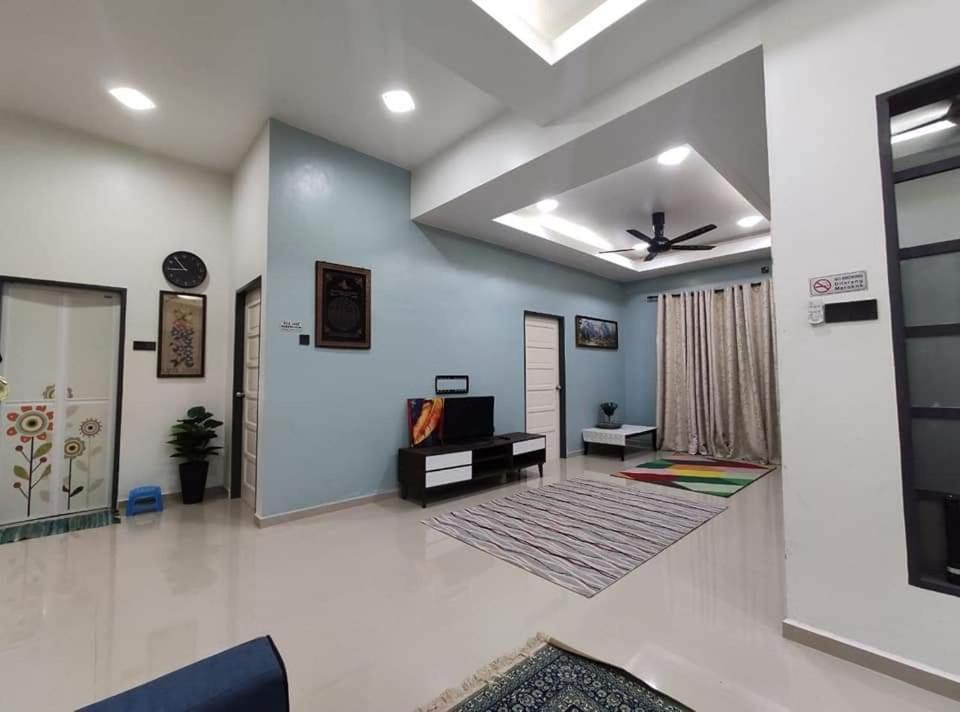 Holiday home Desa Hana